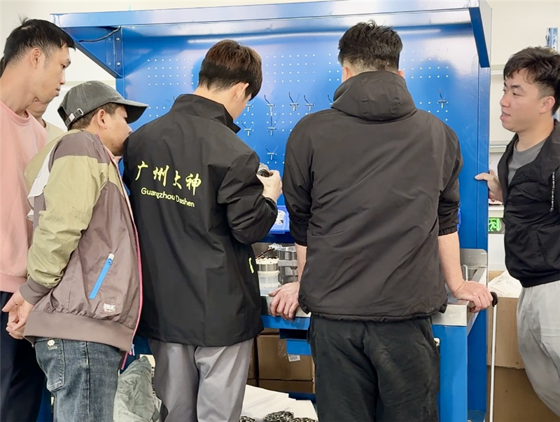 Porsche Panamera hybrid compressor